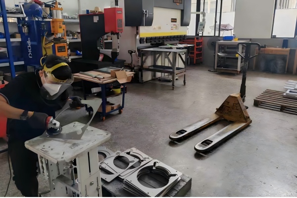 Shearing and Blanking，deburring